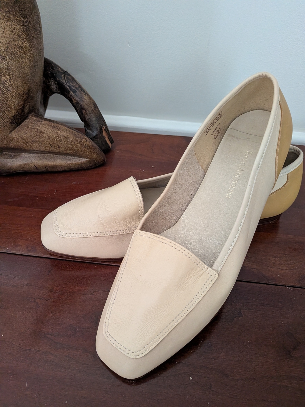 Enzo Angiolini Cream Leather Loafers Size 9
